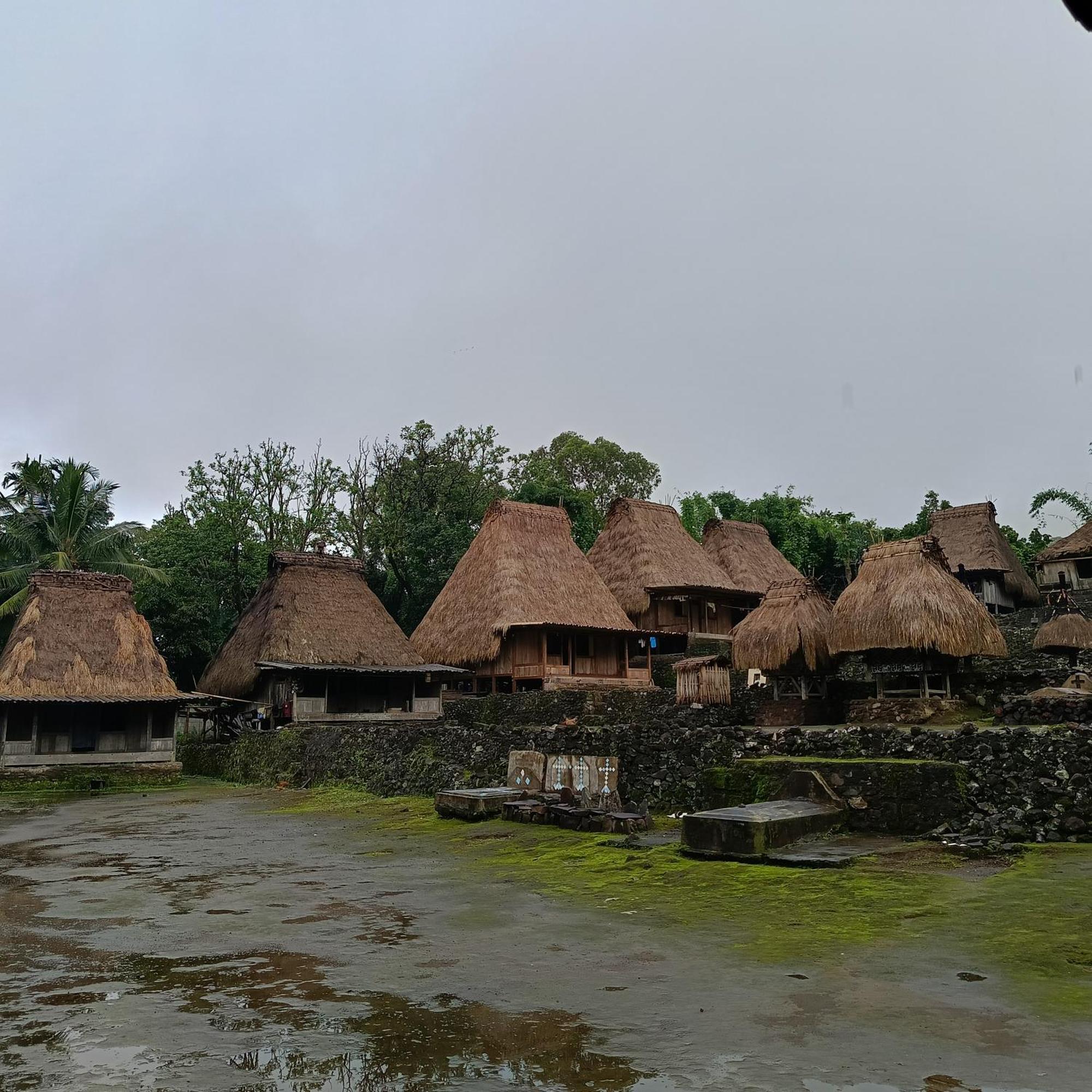 Kristian Homestay Bajawa Exterior foto